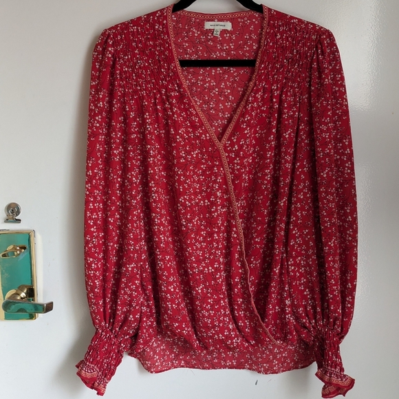 Max Studio Red White Floral Long Sleeve Wrap Style Blouse Large - Picture 2 of 15
